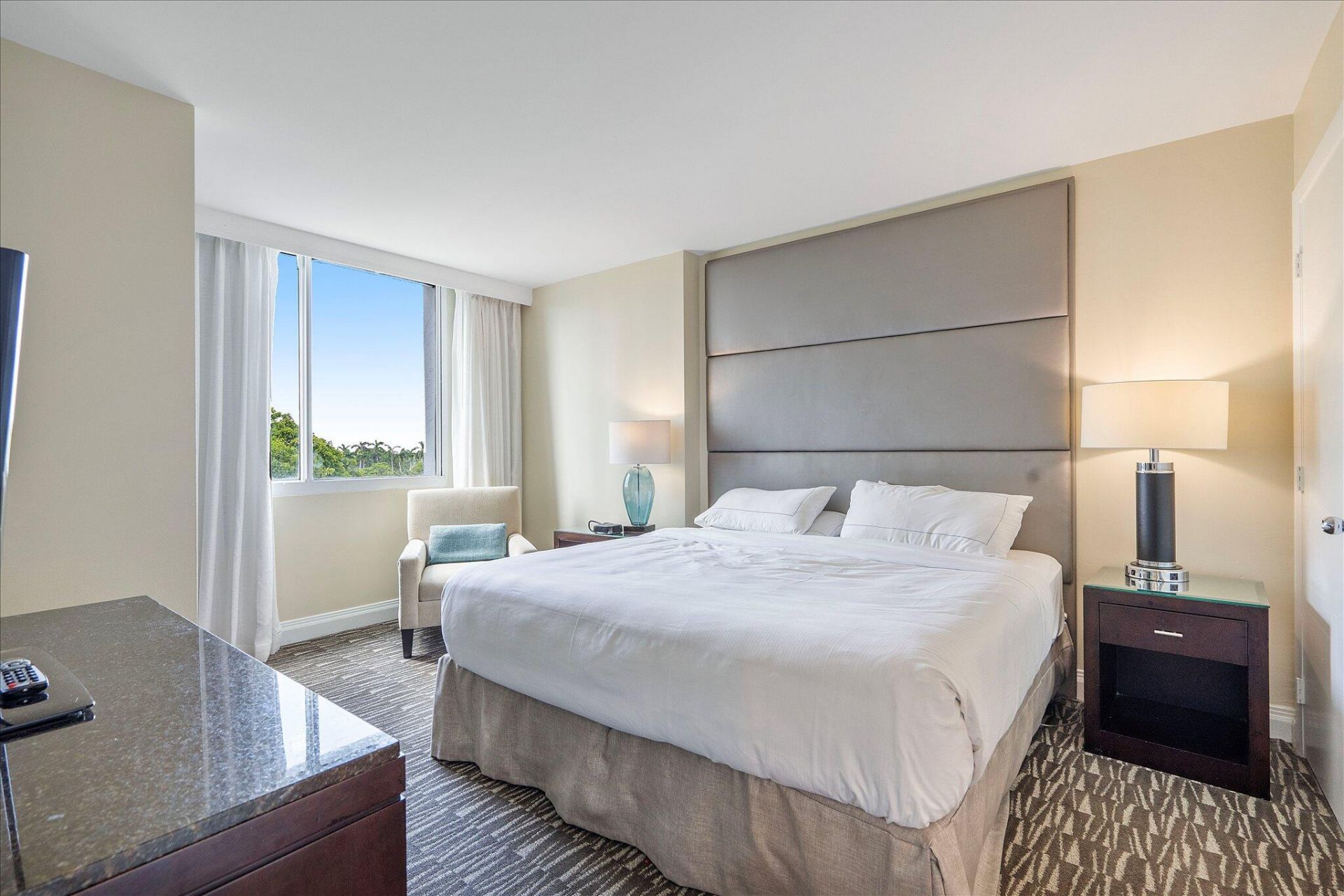 2670 E Sunrise Boulevard, Unit 409, Fort Lauderdale, FL 33304 Photo