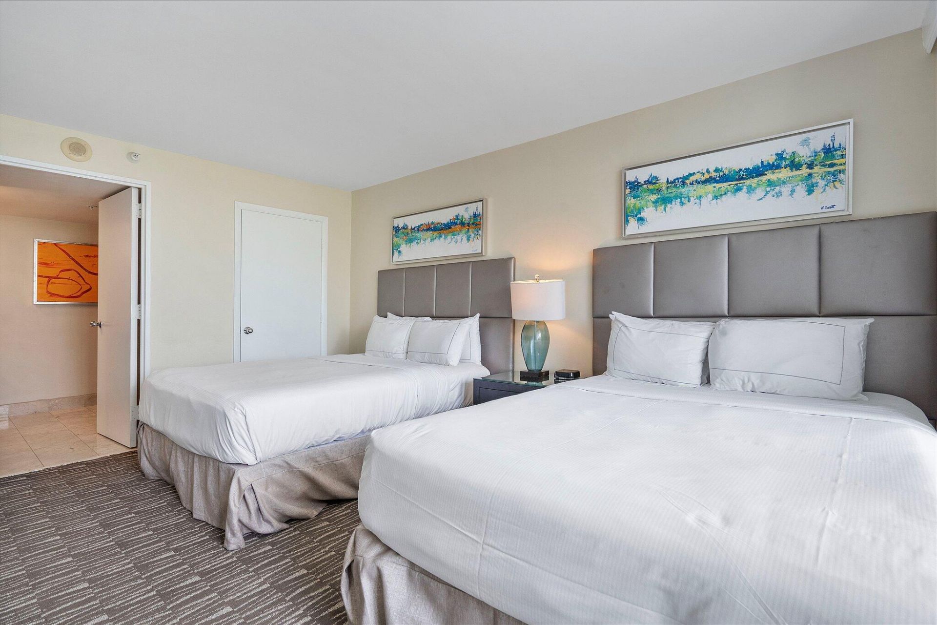 2670 E Sunrise Boulevard, Unit 409, Fort Lauderdale, FL 33304 Photo