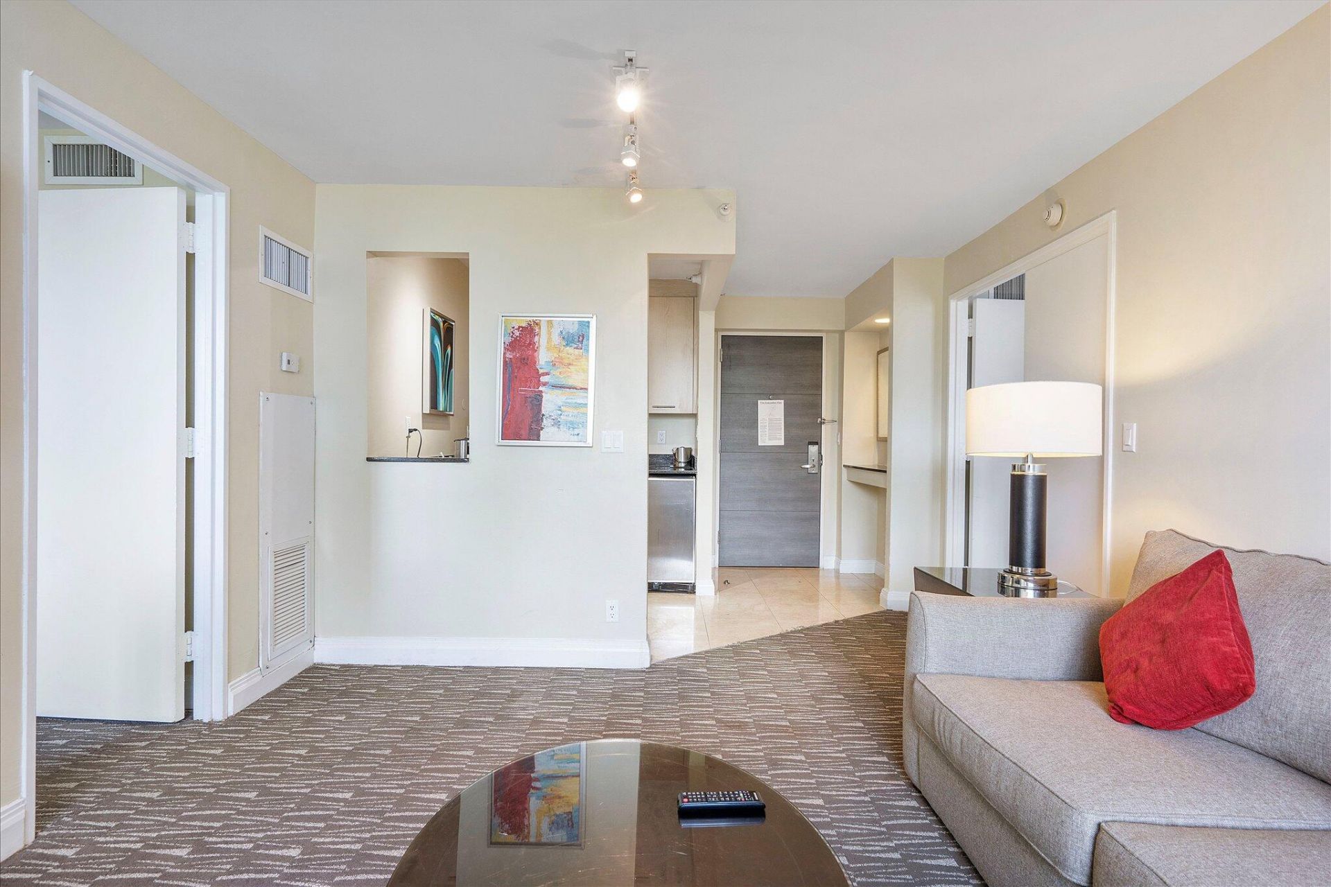 2670 E Sunrise Boulevard, Unit 409, Fort Lauderdale, FL 33304 Photo