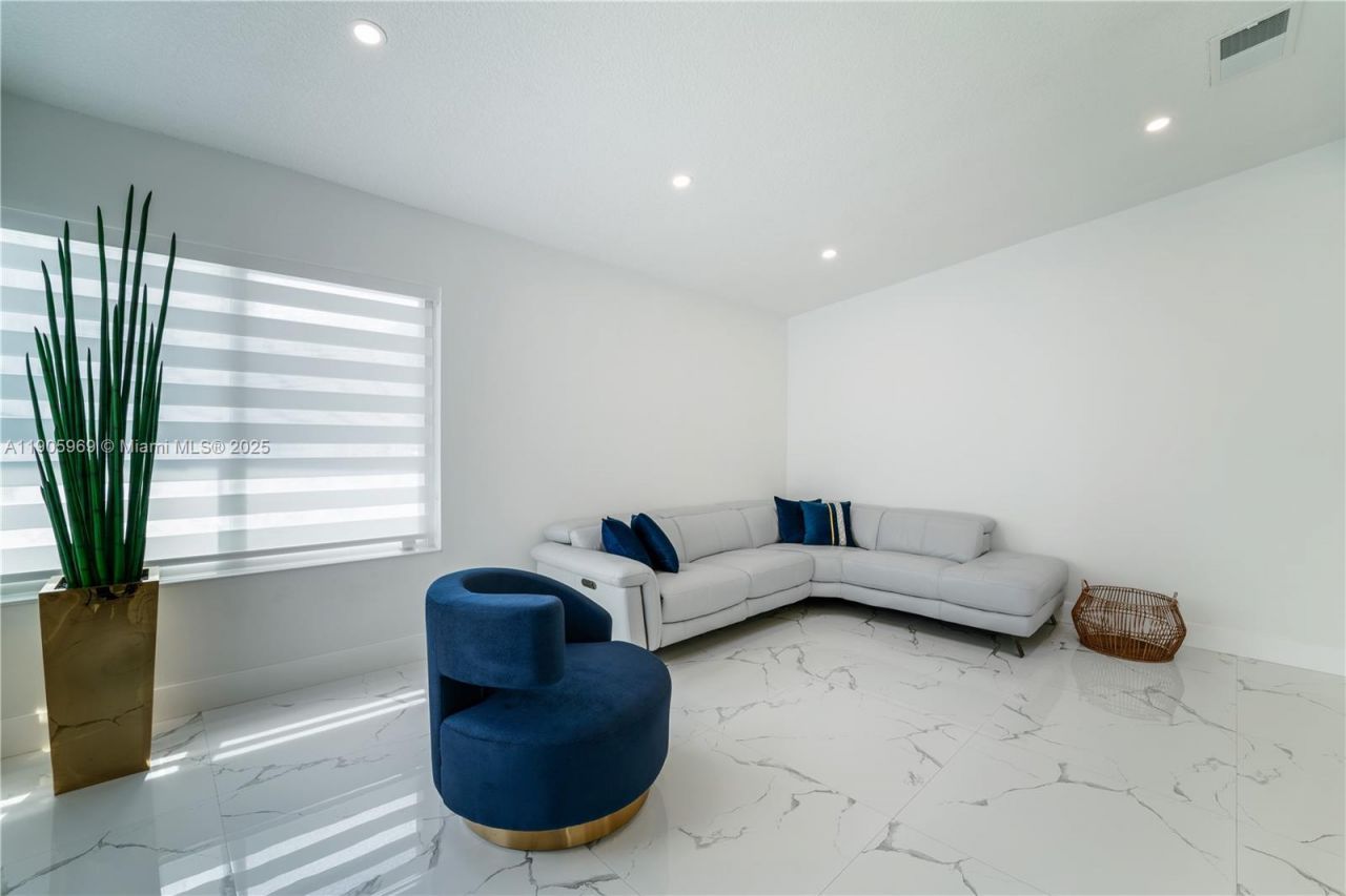 9746 SW 147th Ct, Miami, FL 33196 Photo