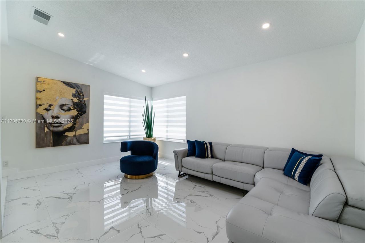 9746 SW 147th Ct, Miami, FL 33196 Photo