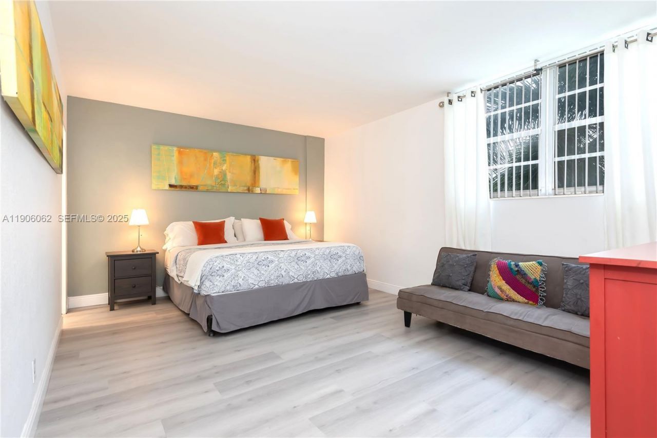 3901 S Ocean Dr, Unit 4P, Hollywood, FL 33019 Photo