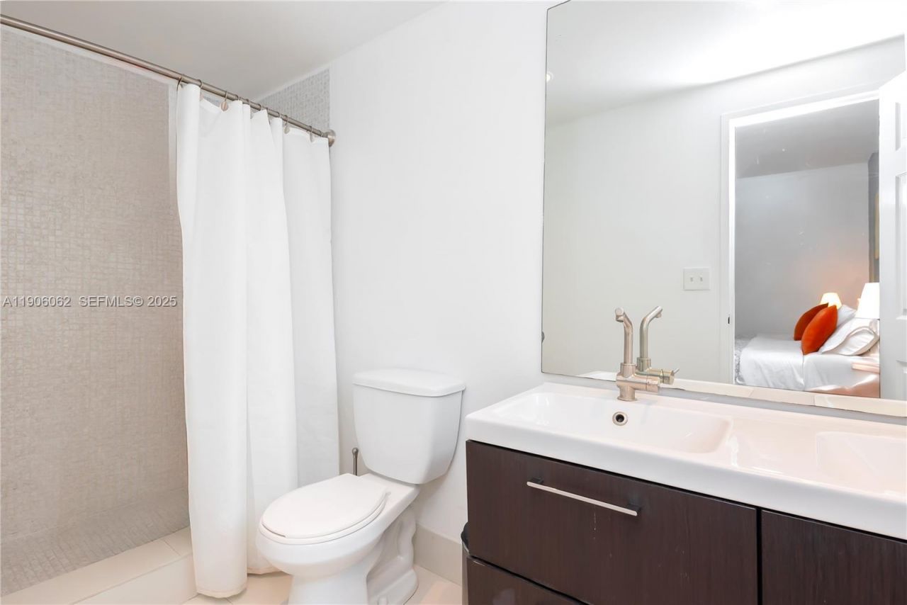 3901 S Ocean Dr, Unit 4P, Hollywood, FL 33019 Photo