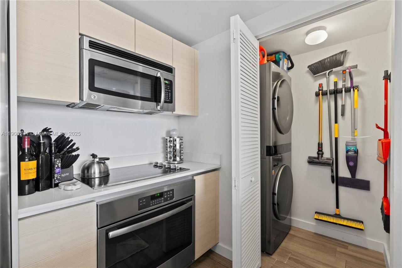 4250 Biscayne Blvd, Unit 1218, Miami, FL 33137 Photo