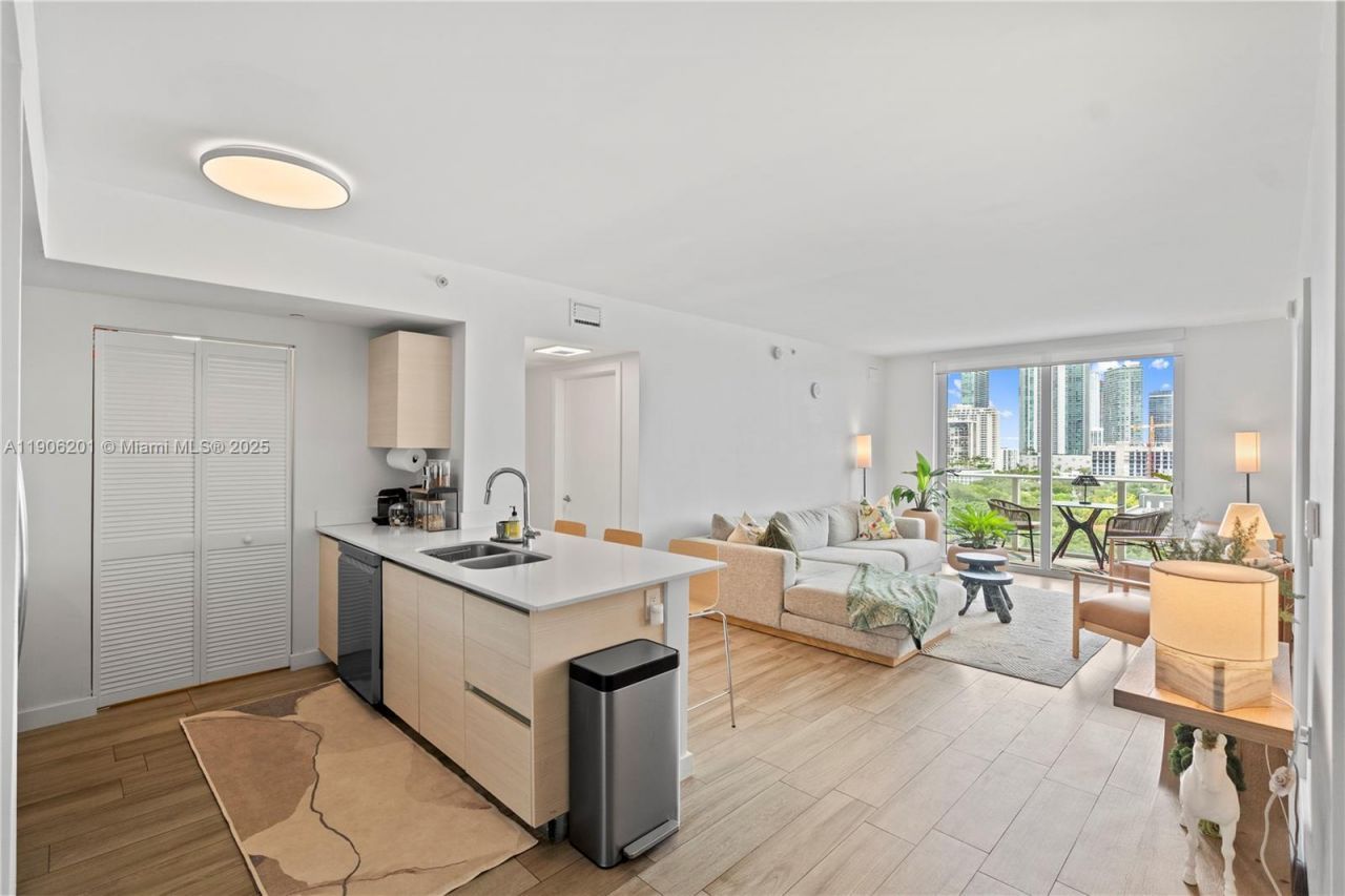 4250 Biscayne Blvd, Unit 1218, Miami, FL 33137 Photo