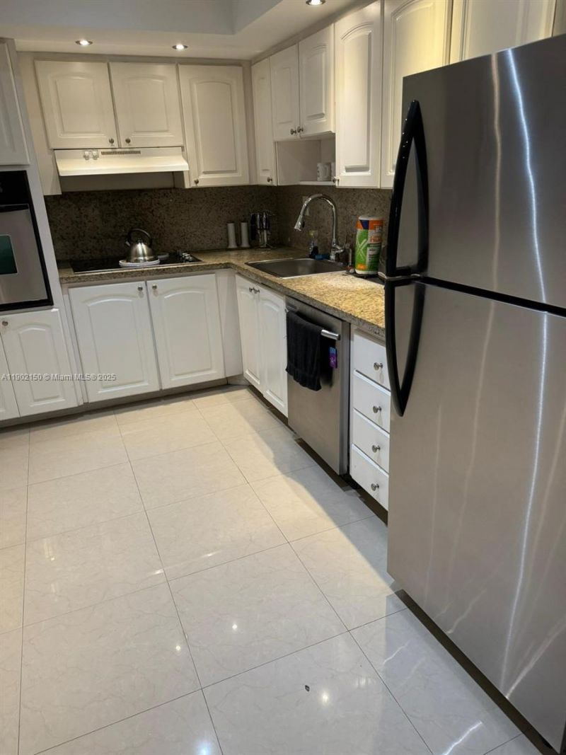 19370 Collins Ave, Unit 206, Sunny Isles Beach, FL 33160 Photo