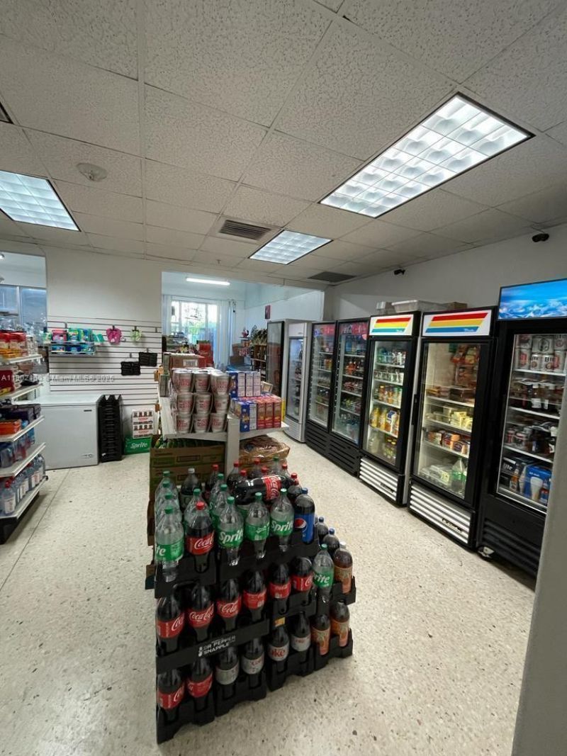 19370 Collins Ave, Unit 206, Sunny Isles Beach, FL 33160 Photo