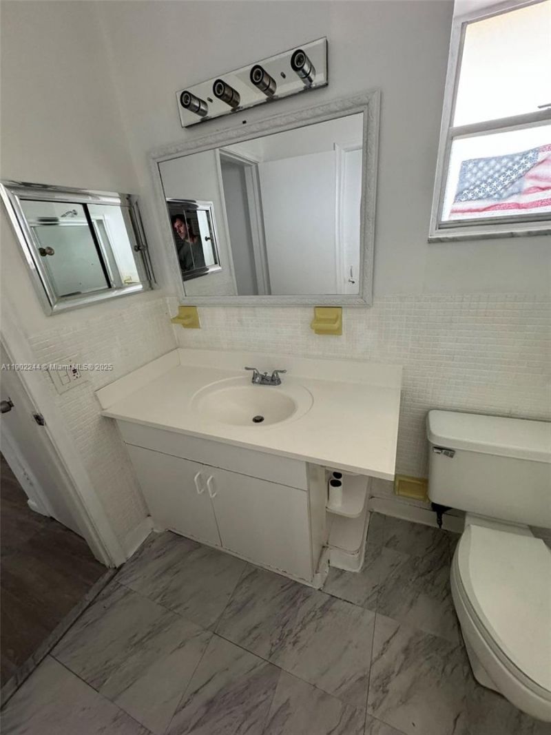 20201 NE 29th Ct, Unit D329, Aventura, FL 33180 Photo