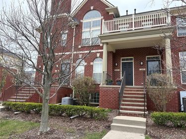 3178 Camden Drive, Troy, MI 48084