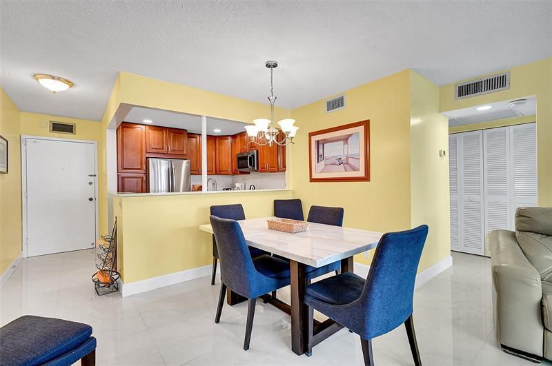 3140 S Ocean Drive, Unit 609, Hallandale Beach, FL 33009 Photo