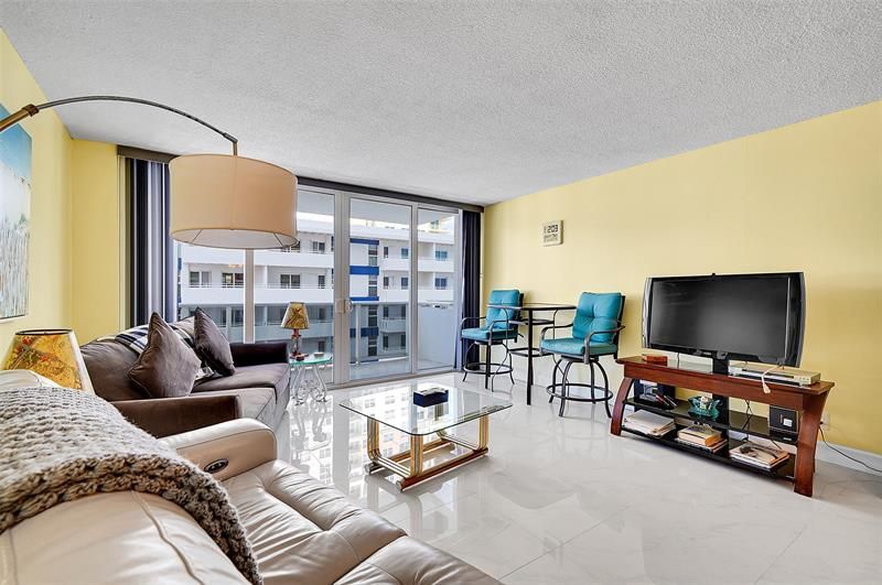 3140 S Ocean Drive, Unit 609, Hallandale Beach, FL 33009 Photo