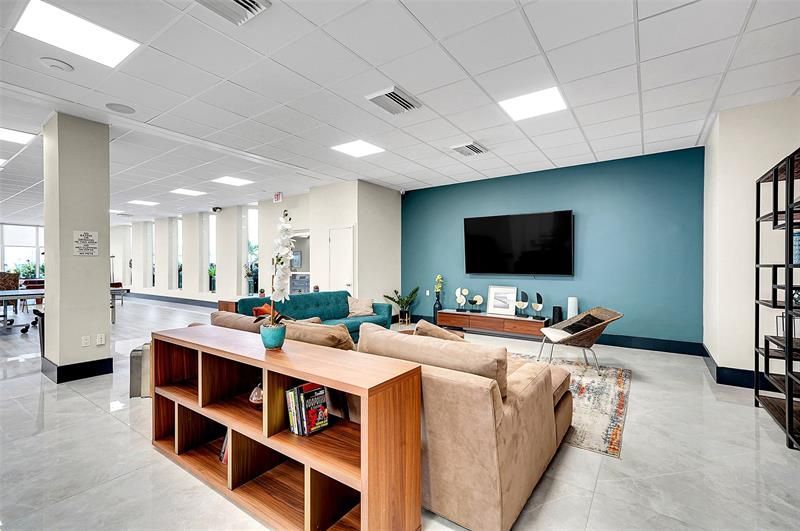 3140 S Ocean Drive, Unit 609, Hallandale Beach, FL 33009 Photo