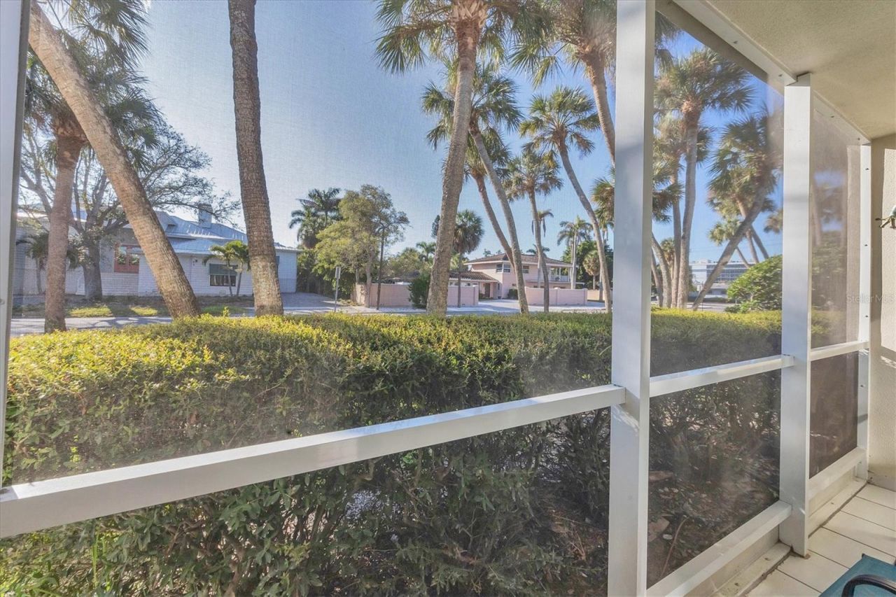 500 S Washington Drive, Unit 3A, Sarasota, FL 34236 Photo