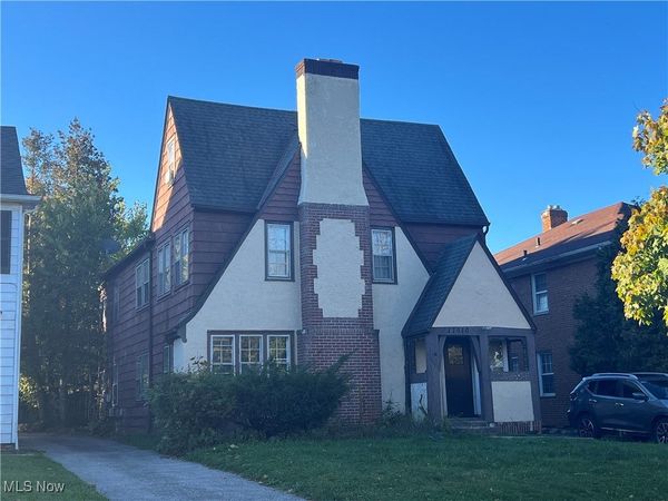 17010 Kenyon Road, Shaker Heights, OH 44120