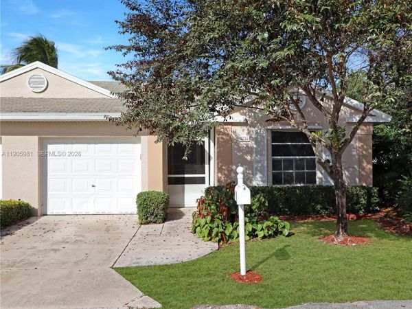 2255 SE 6th Pl, Homestead, FL 33033