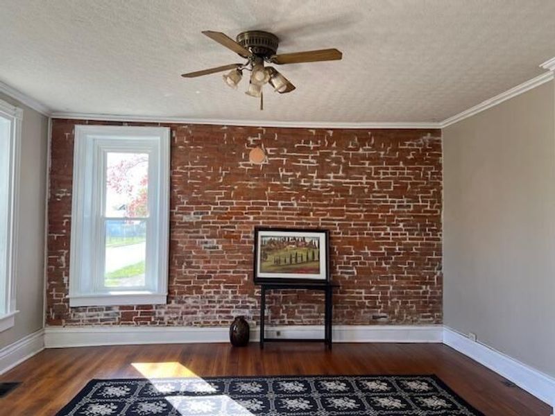 203 N Main Street, Utica, OH 43080 Photo 16