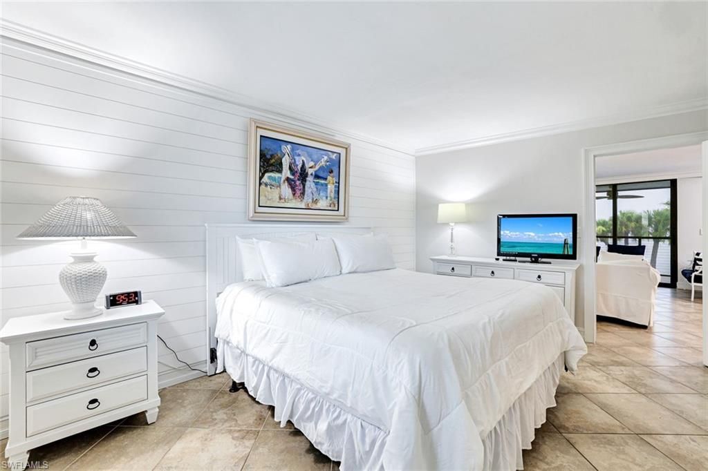 1085 Bald Eagle Dr, Unit C303, Marco Island, FL 34145 Photo
