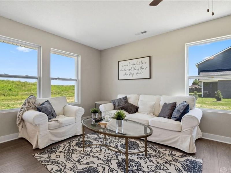 719 S High Street, Urbana, OH 43078 Photo 2