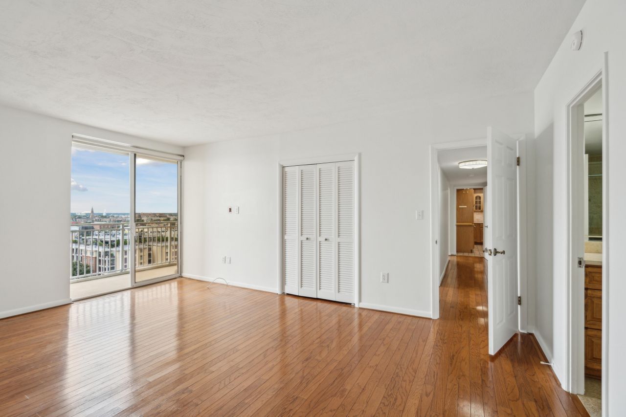 330 Concord Street Photo 4