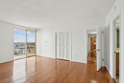 330 Concord Street photo 4