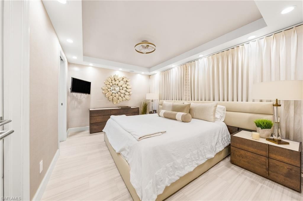 4200 Belair Ln, Unit 300, Naples, FL 34103 Photo