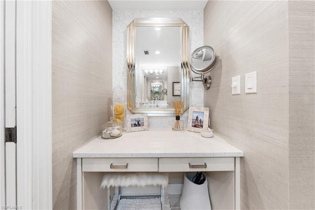 4200 Belair Ln, Unit 300, Naples, FL 34103 Photo