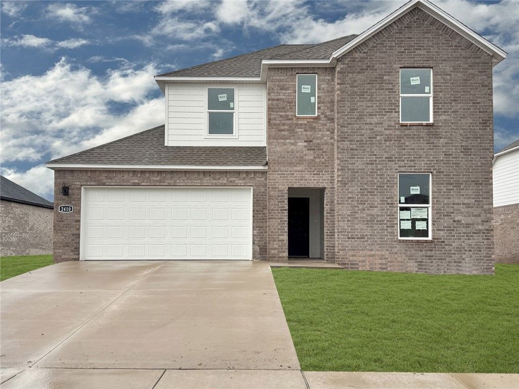 2410 Longfellow Drive, Bentonville, AR 72713 Main Photo