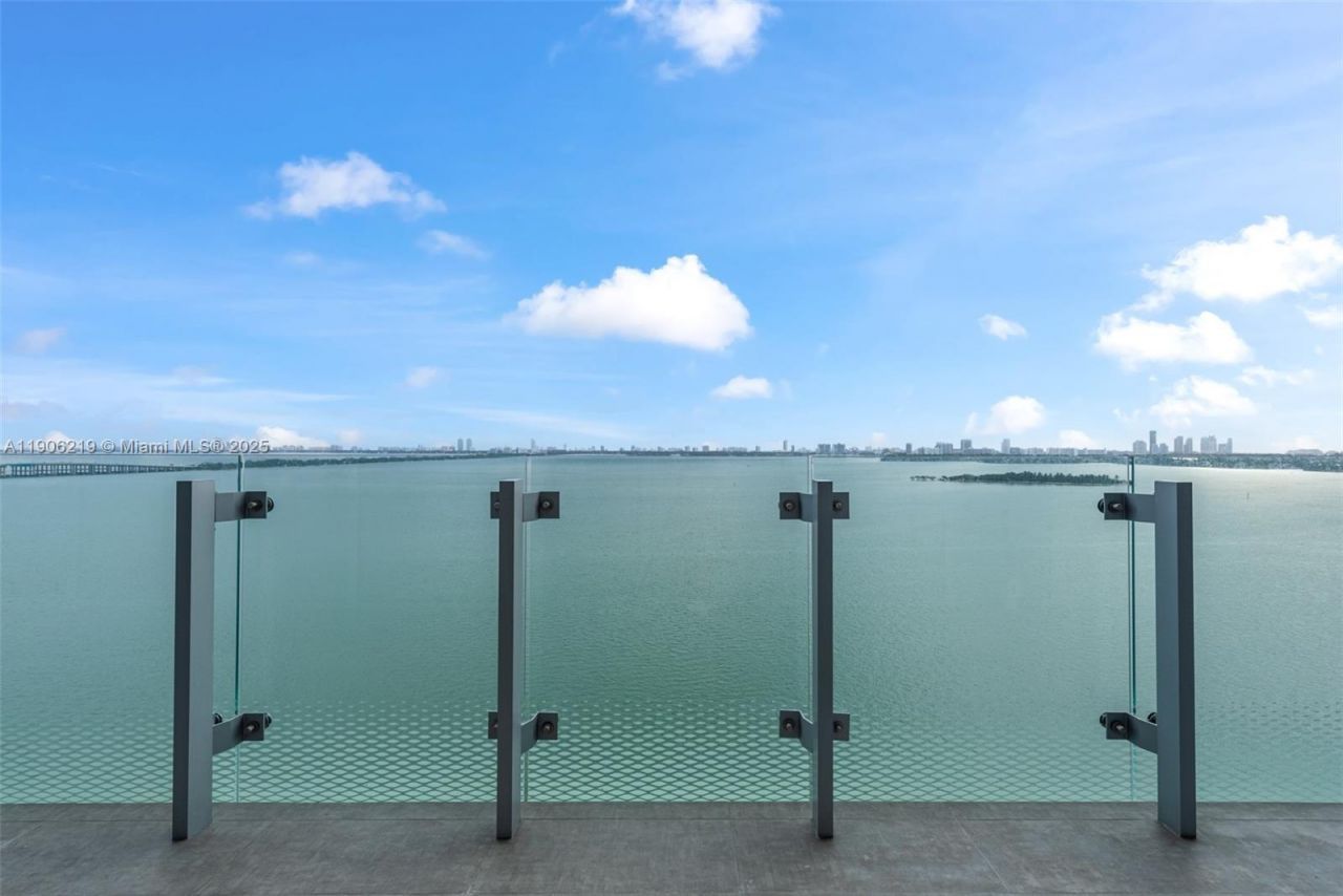 700 NE 26th Ter, Unit 5103, Miami, FL 33137 Photo