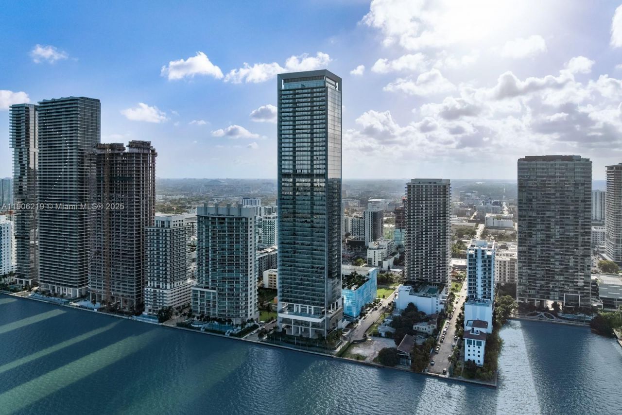 700 NE 26th Ter, Unit 5103, Miami, FL 33137 Photo