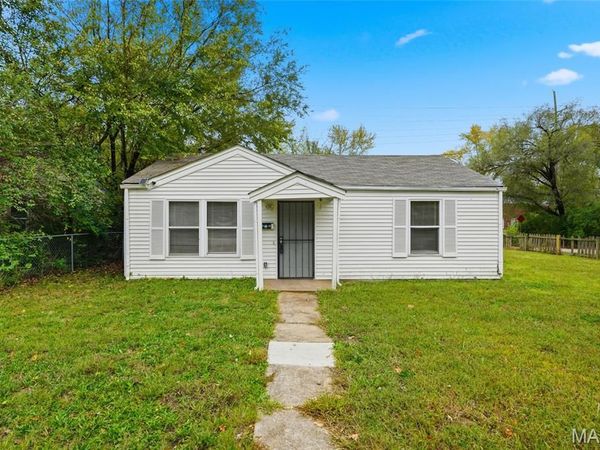 1626 Nemnich Avenue, St Louis, MO 63136