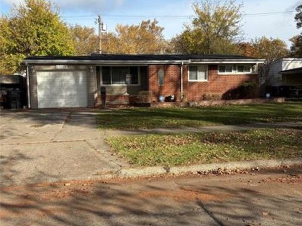 23245 Berkley Street, Oak Park, MI 48237