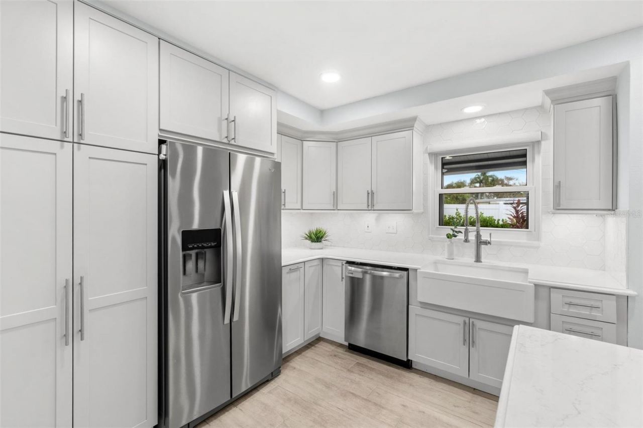 3159 61st Lane N, Saint Petersburg, FL 33710 Photo