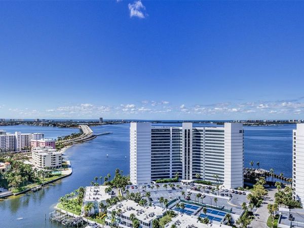 555 QUAY CMNS, Unit 1403, SARASOTA, FL 34236