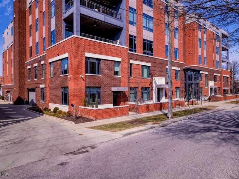 2044 Random Road, Unit 301, Cleveland, OH 44106 Photo 39