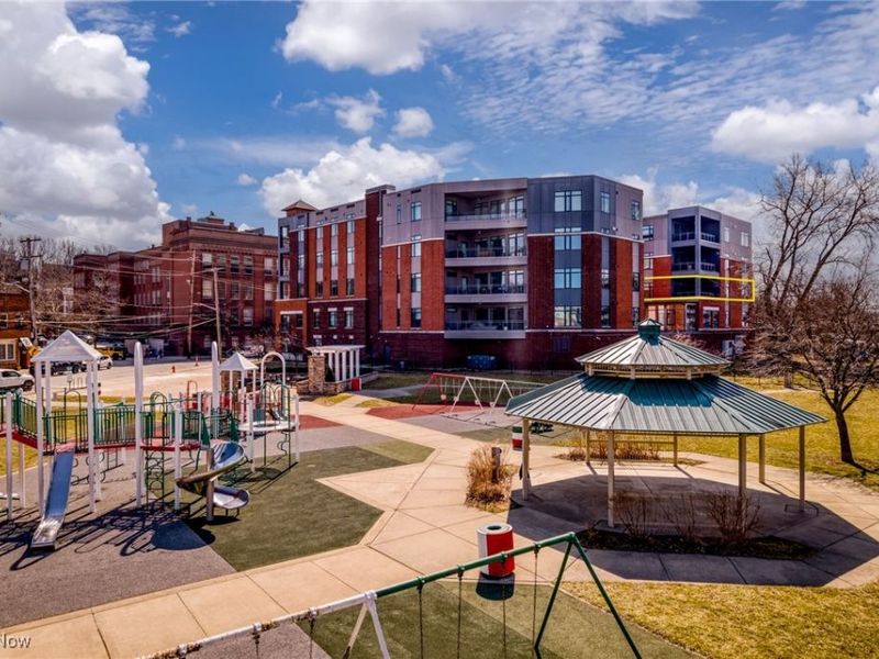 2044 Random Road, Unit 301, Cleveland, OH 44106 Photo 44