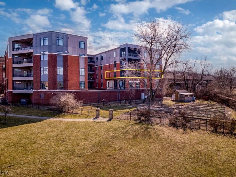 2044 Random Road, Unit 301, Cleveland, OH 44106 Photo 46