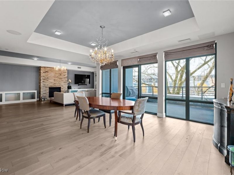 2044 Random Road, Unit 301, Cleveland, OH 44106 Photo 9