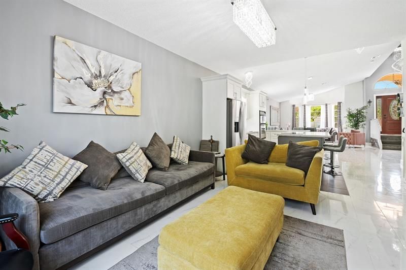 338 NW 152nd Ln, Pembroke Pines, FL 33028 Photo