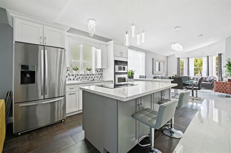 338 NW 152nd Ln, Pembroke Pines, FL 33028 Photo