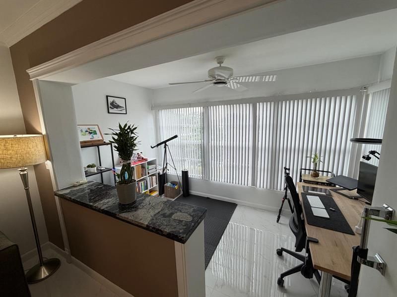 2901 NW 46th Avenue, Unit 305, Lauderdale Lakes, FL 33313 Photo