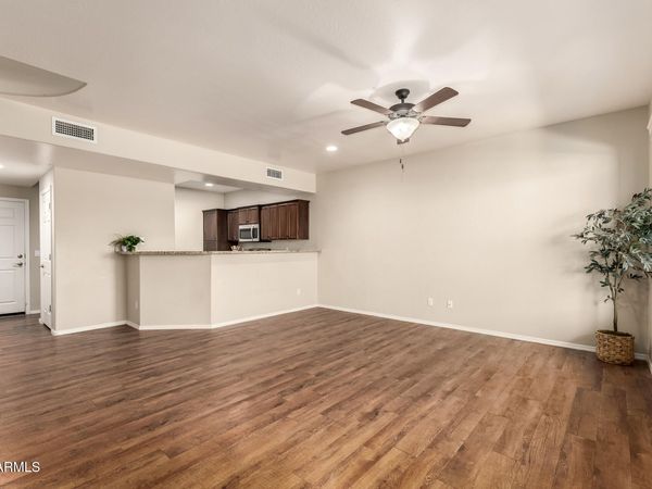 21655 N 36TH Avenue, Unit 103, Glendale, AZ 85308