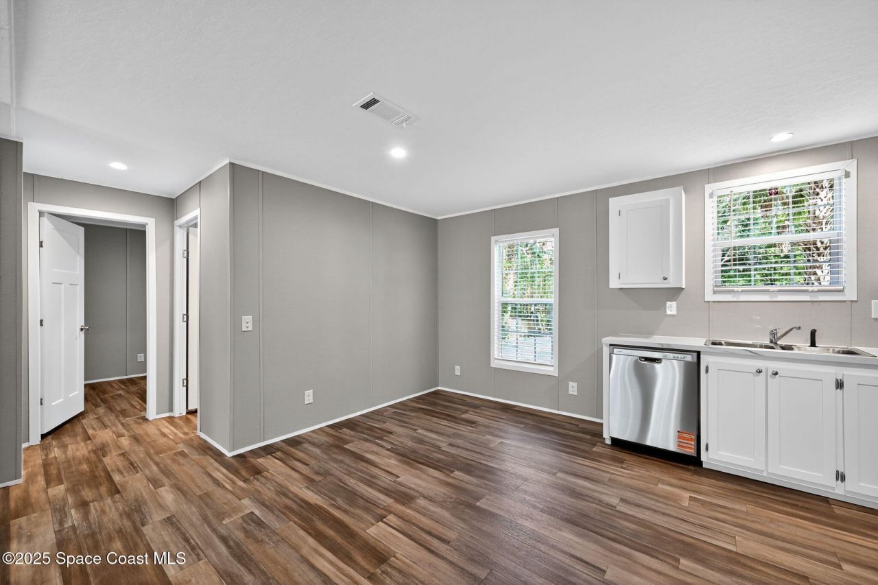 134 Weerts Road, San Mateo, FL 32187 Photo