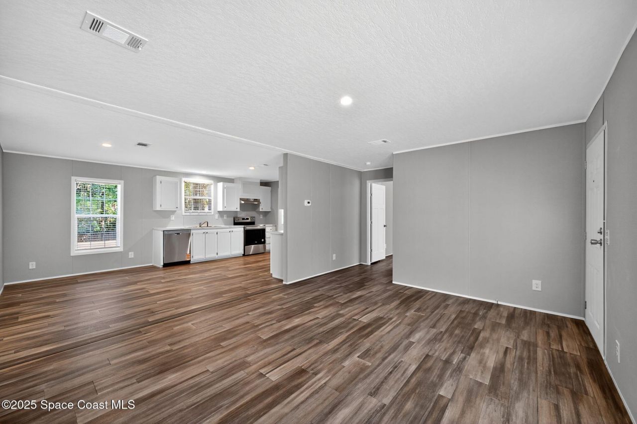 134 Weerts Road, San Mateo, FL 32187 Photo