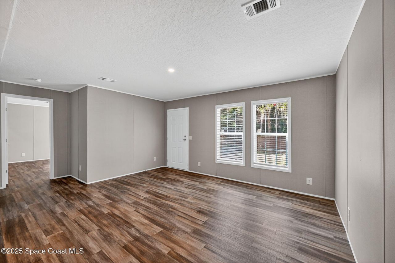 134 Weerts Road, San Mateo, FL 32187 Photo