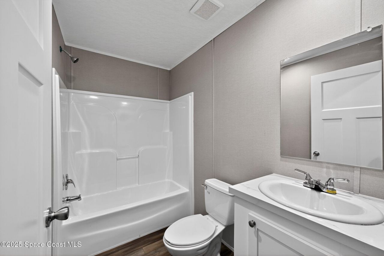 134 Weerts Road, San Mateo, FL 32187 Photo