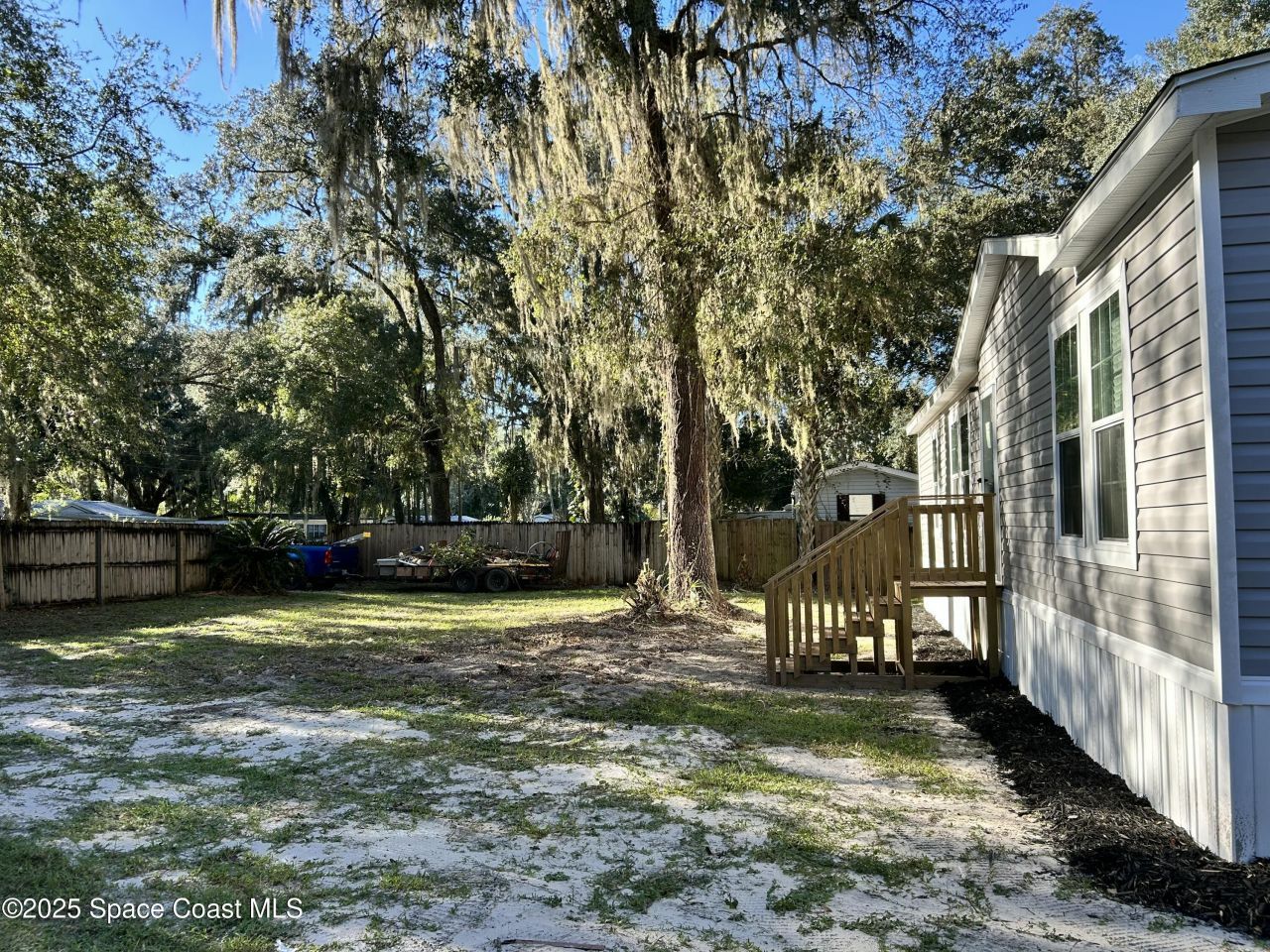 134 Weerts Road, San Mateo, FL 32187 Photo