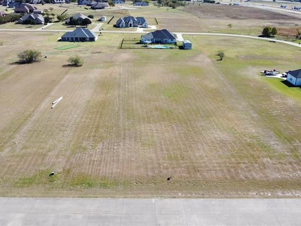 1330 Deerfield Drive , Wills Point, TX 75169