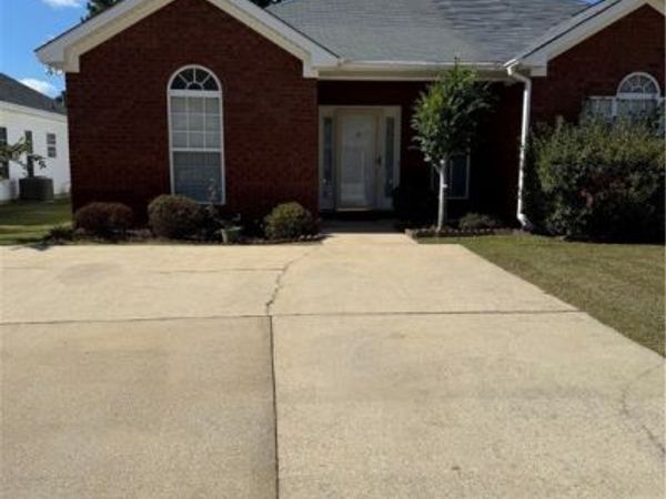 6416 Covington Villas Dr, Tuscaloosa, AL 35405