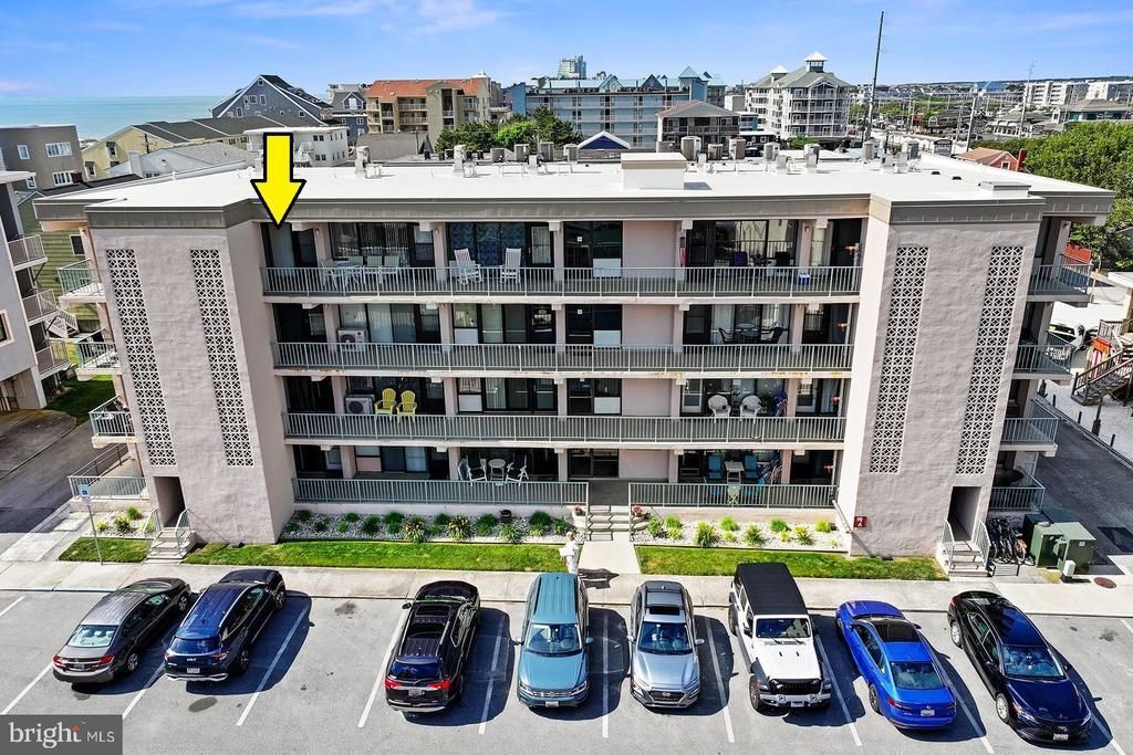 13 44th Street, Unit 402, Ocean City, MD 21842 Main Photo