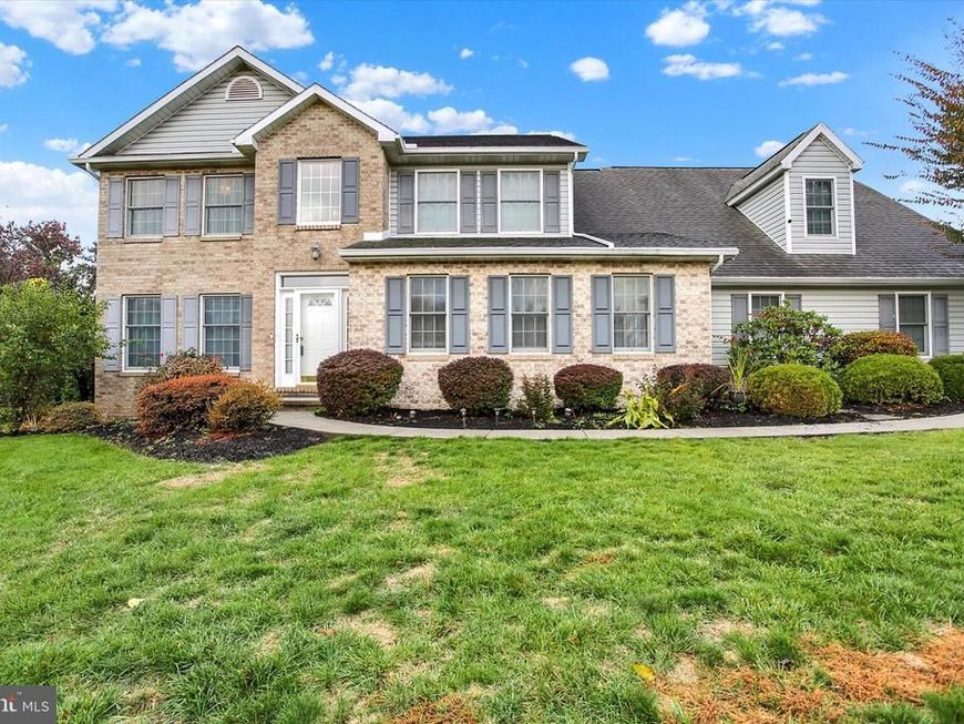 338 Deaven Road, Harrisburg, PA 17111 Main Photo